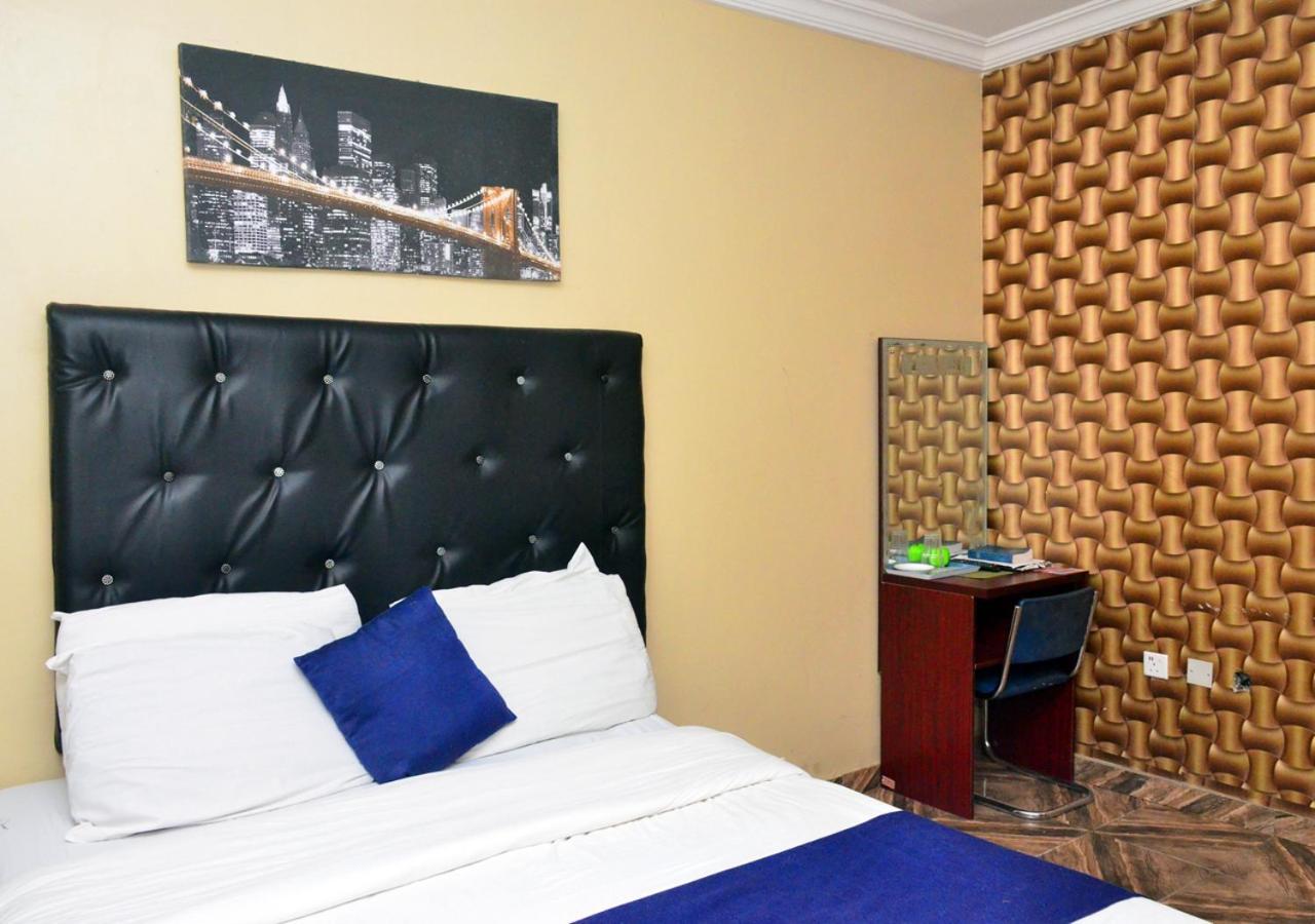 24-7 Electricity Agore Hotels And Suites Ltd Awoyaya Exterior foto